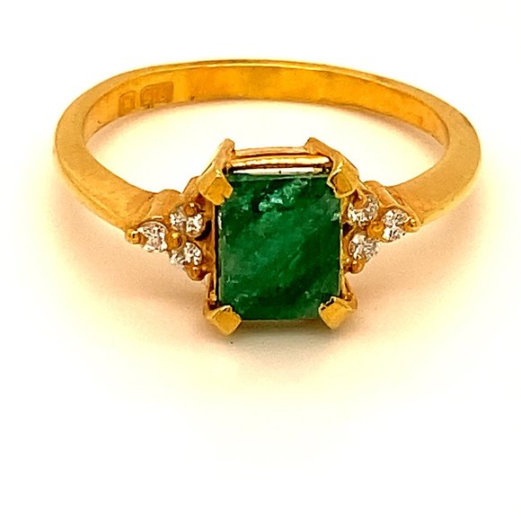 Emerald 1.30ct Diamonds 22K Gold Multistone Ring - Picture 6 of 8